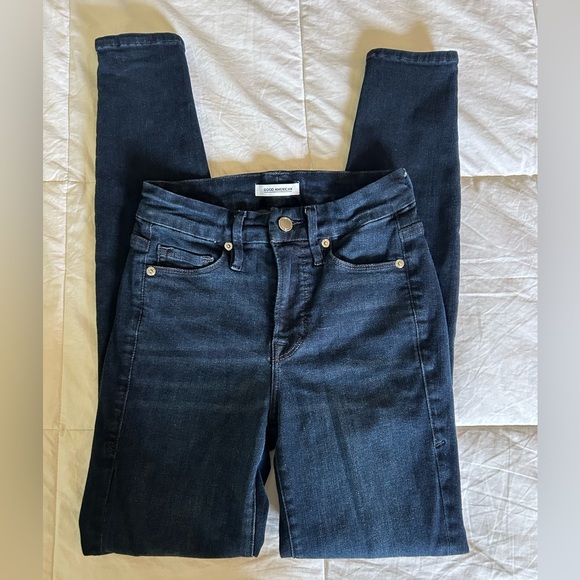 Good American Good Leg Jeans - Picture 6 of 8